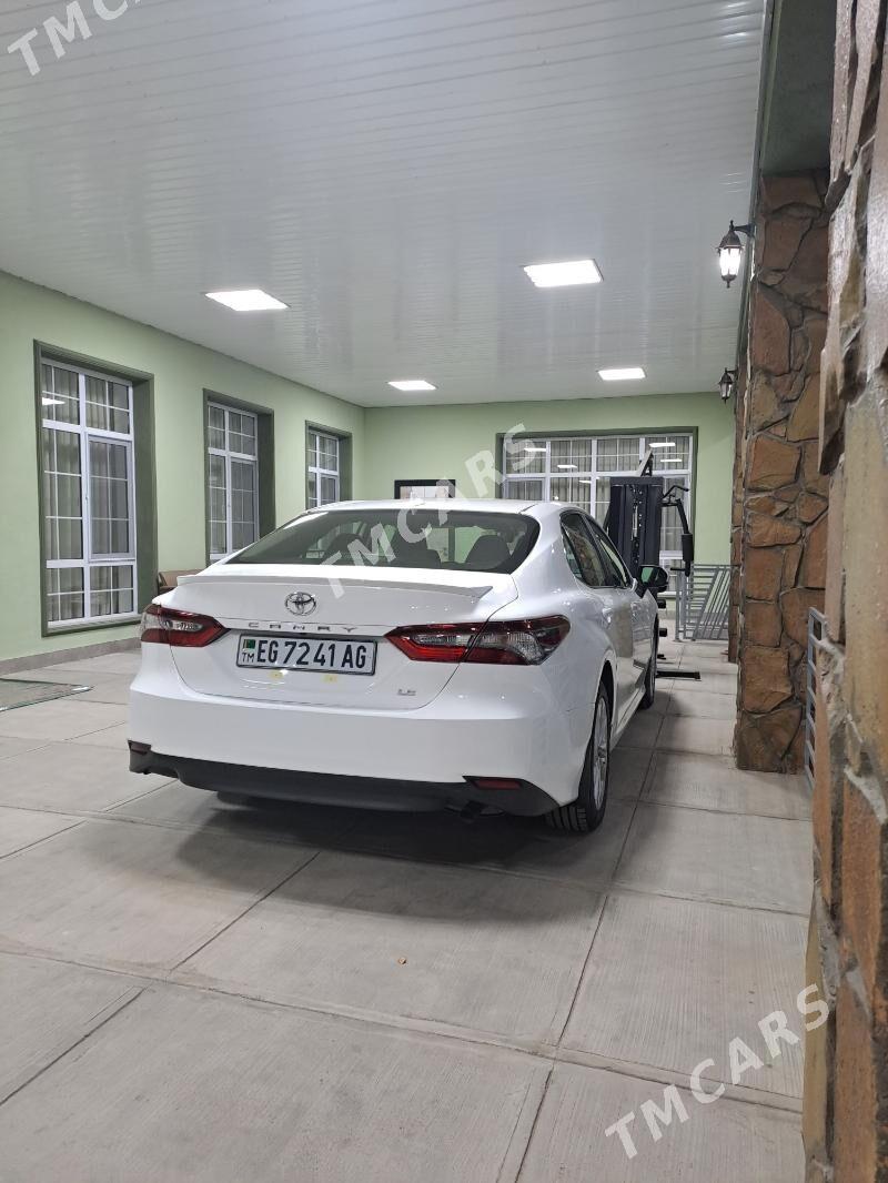 Toyota Camry 2021 - 330 000 TMT - Aşgabat - img 3