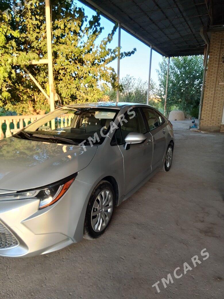 Toyota Corolla 2022 - 245 000 TMT - Векильбазар - img 3