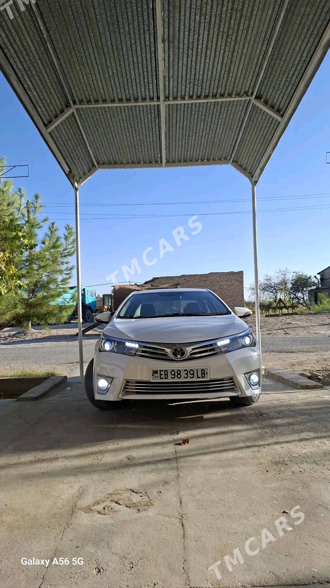 Toyota Corolla 2015 - 220 000 TMT - Туркменабат - img 9