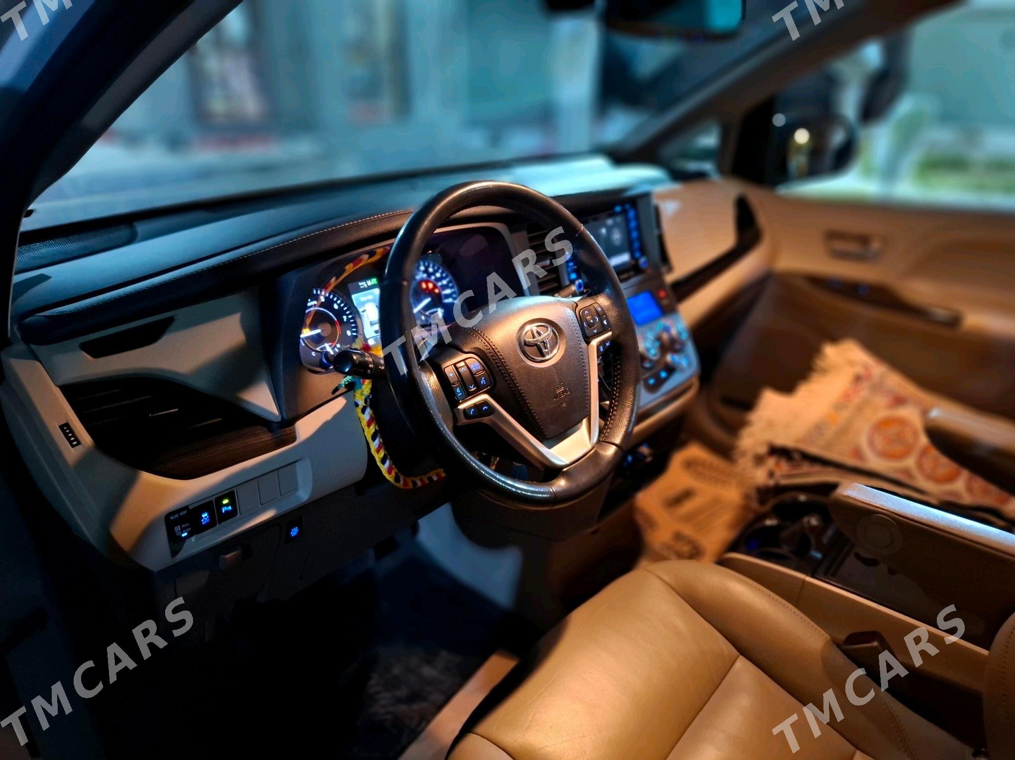 Toyota Sienna 2019 - 500 000 TMT - Ашхабад - img 8