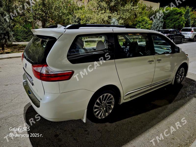 Toyota Sienna 2019 - 460 000 TMT - Türkmenabat - img 7