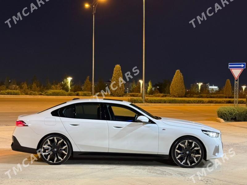BMW 540 2024 - 1 850 000 TMT - Ашхабад - img 1