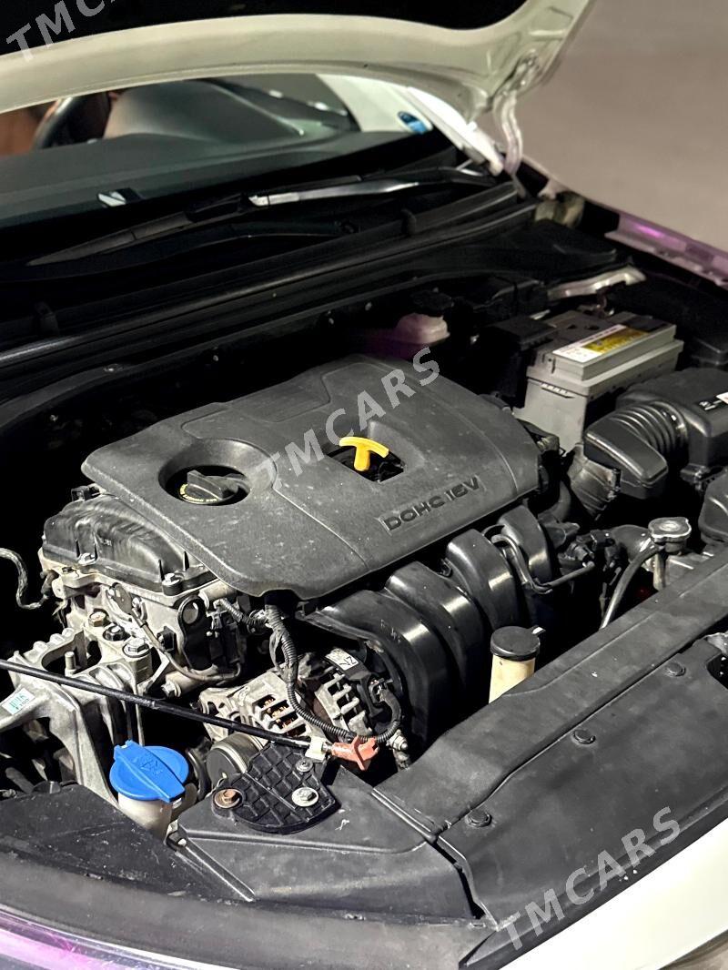 Hyundai Elantra 2019 - 210 000 TMT - Кëши - img 4