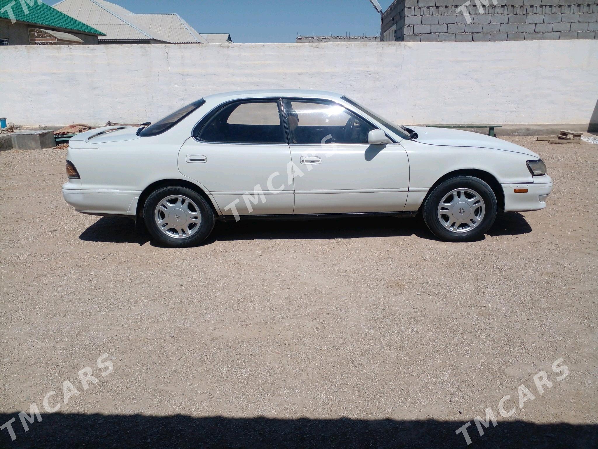Toyota Camry 1992 - 45 000 TMT - Балканабат - img 2