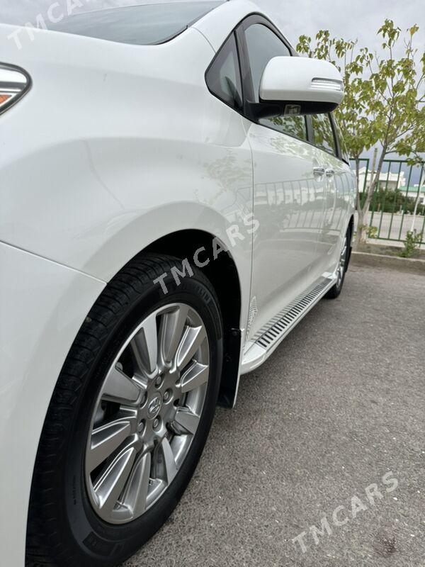 Toyota Sienna 2020 - 645 000 TMT - Ашхабад - img 10