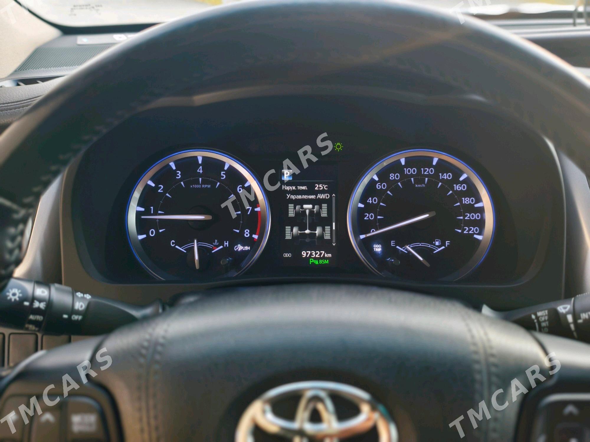 Toyota Highlander 2018 - 440 000 TMT - Ашхабад - img 7