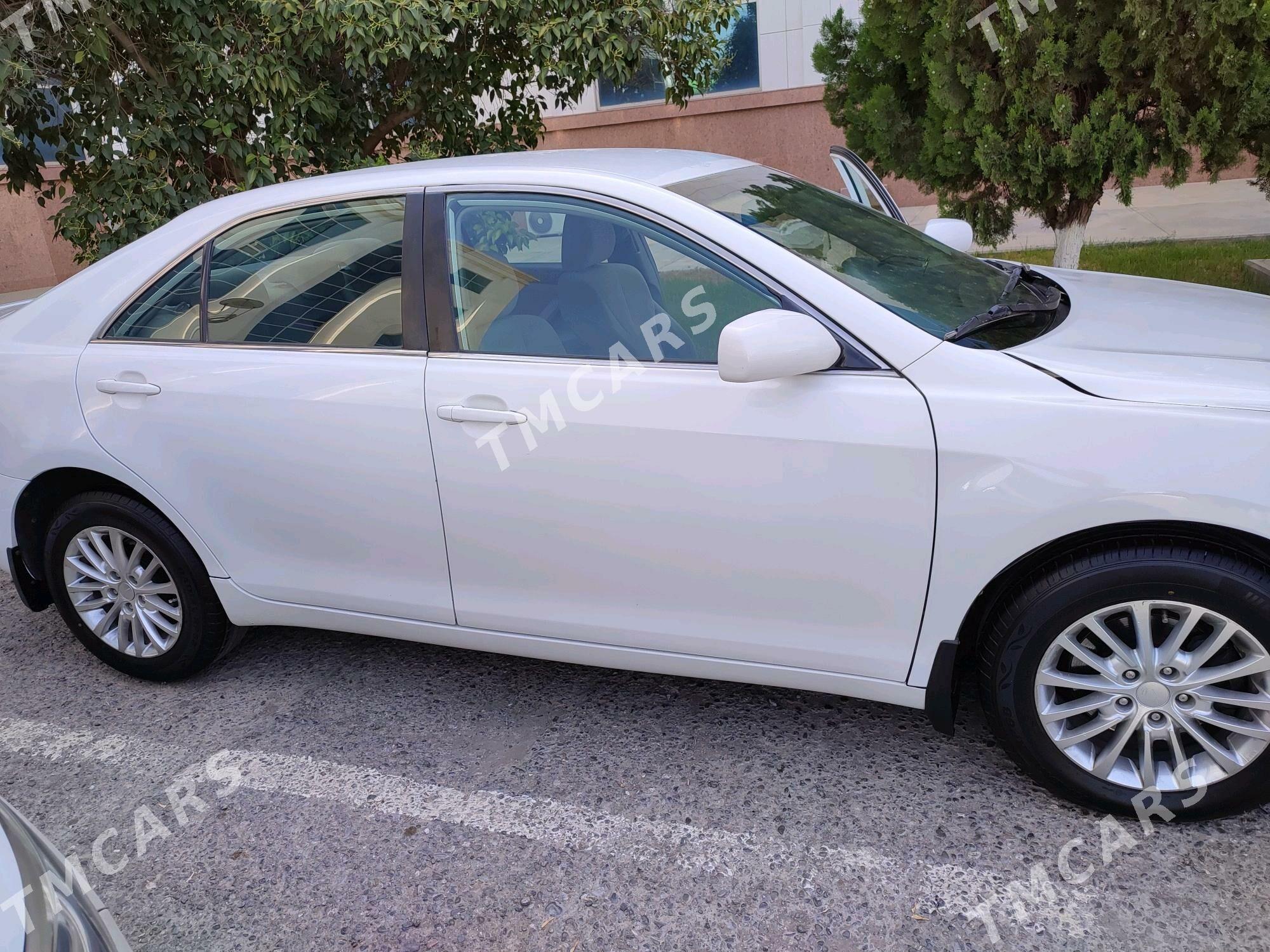 Toyota Camry 2008 - 135 000 TMT - Ak bugdaý etraby - img 6