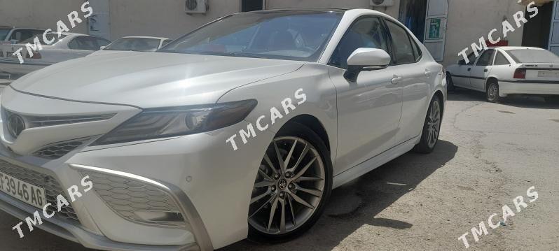 Toyota Camry 2021 - 410 000 TMT - Бузмеин - img 8