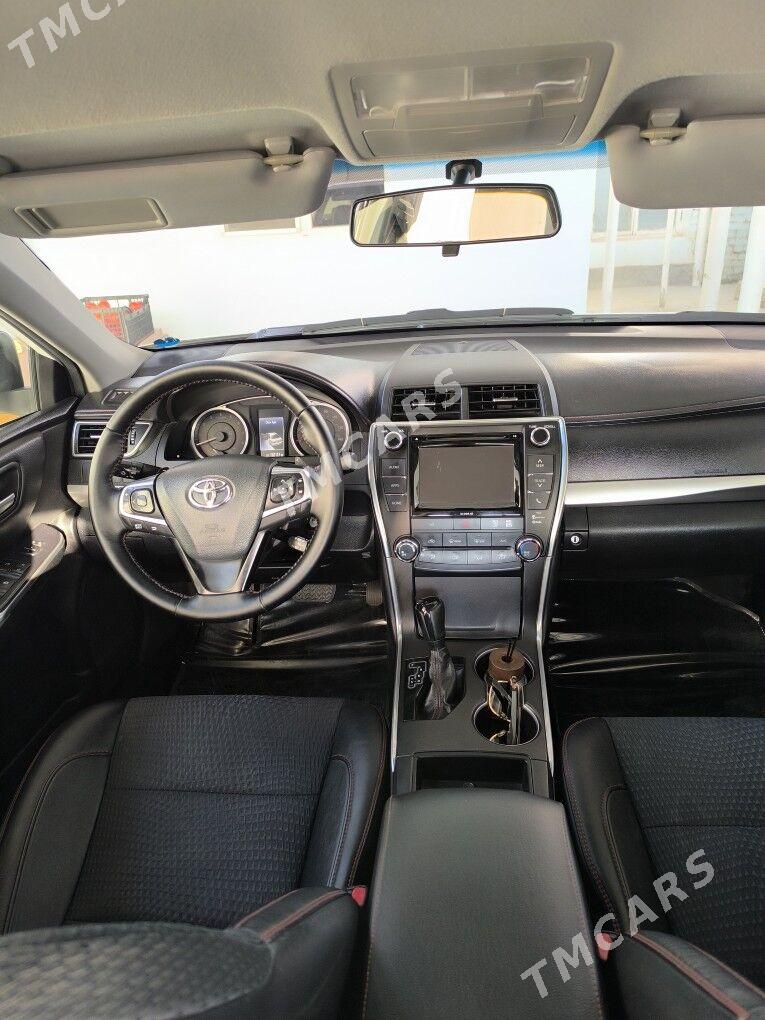 Toyota Camry 2017 - 230 000 TMT - Aşgabat - img 4