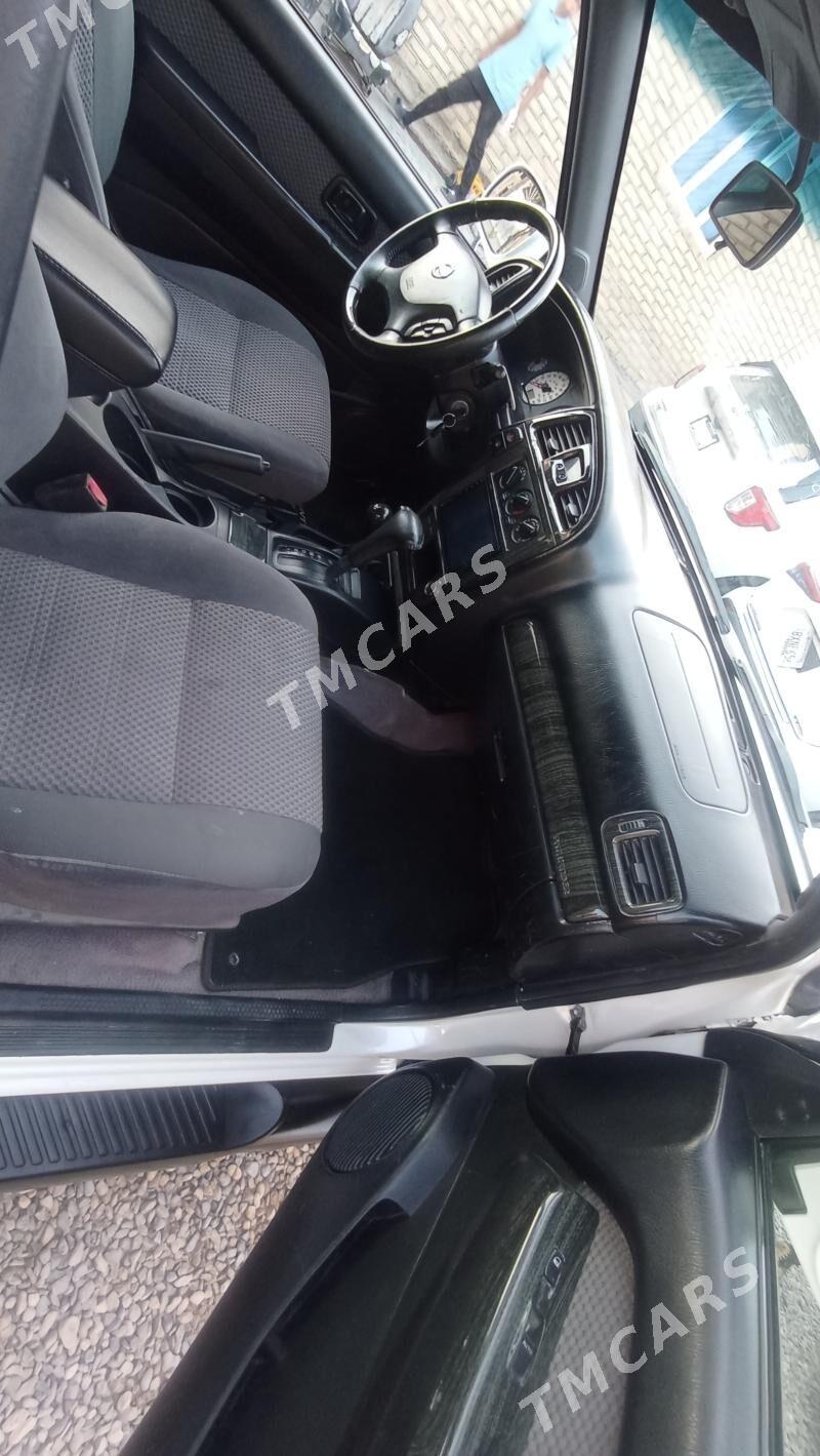 Nissan Pathfinder 2002 - 140 000 TMT - Wekilbazar - img 5