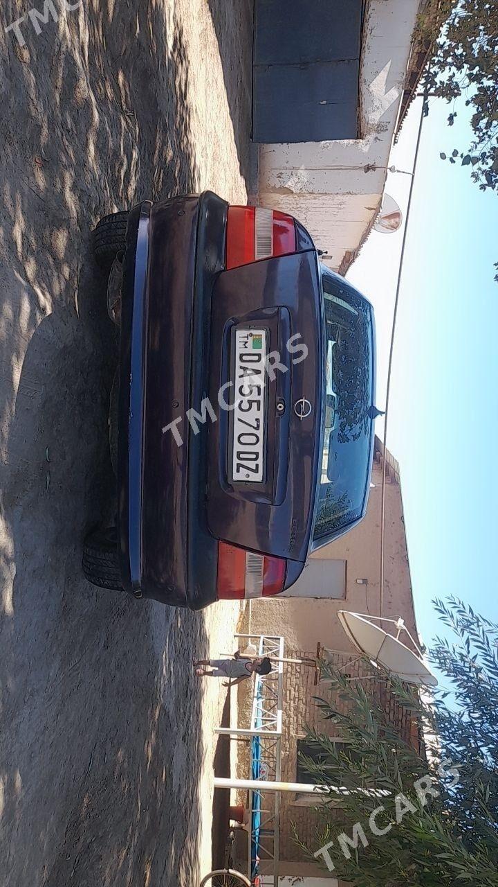 Opel Vectra 1997 - 40 000 TMT - Акдепе - img 4