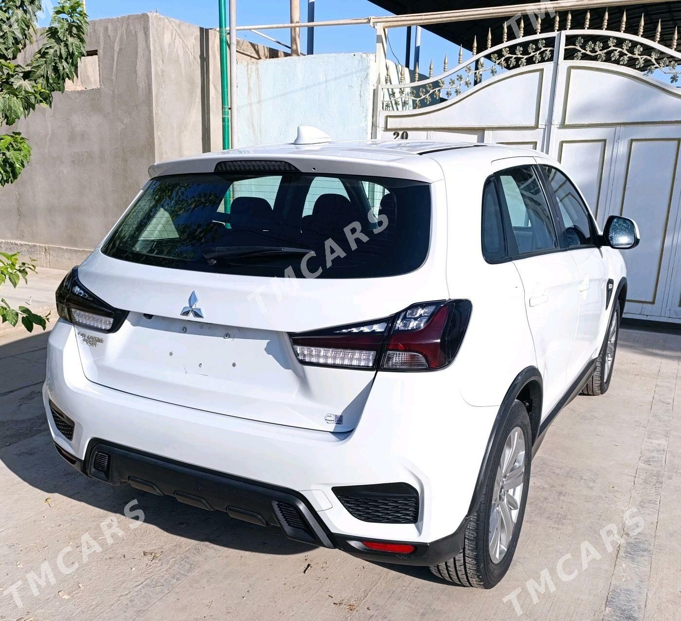 Mitsubishi Outlander 2020 - 235 000 TMT - Теджен - img 6