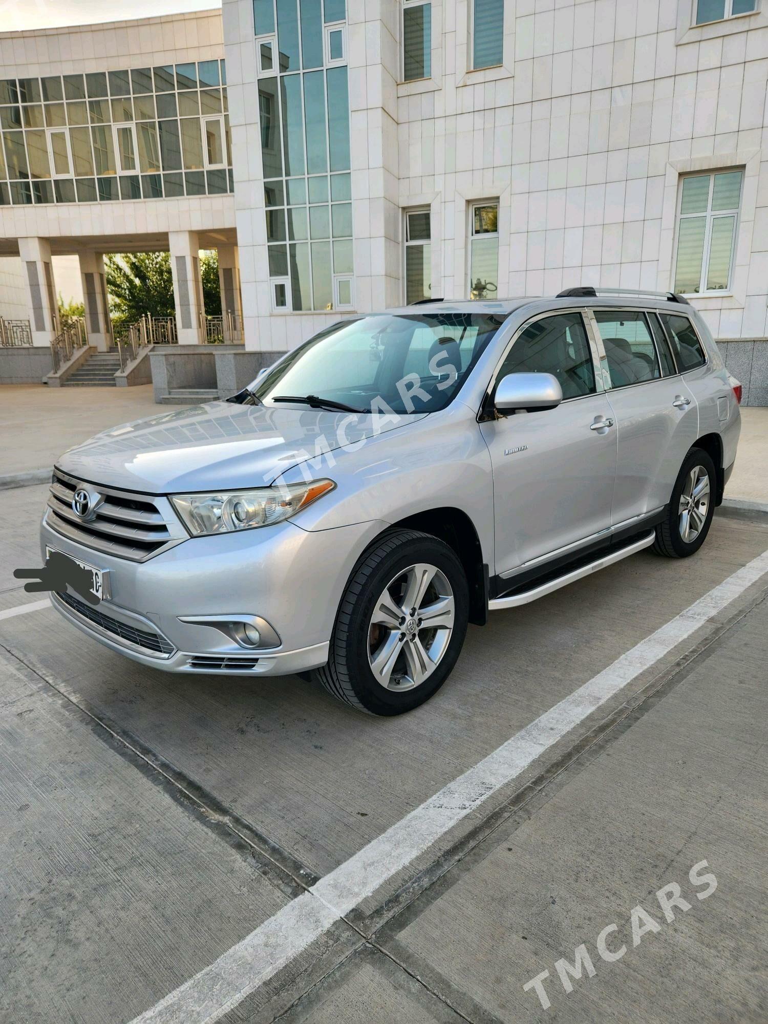Toyota Highlander 2011 - 390 000 TMT - Aşgabat - img 2
