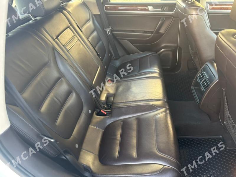 Volkswagen Touareg 2011 - 490 000 TMT - Ашхабад - img 7