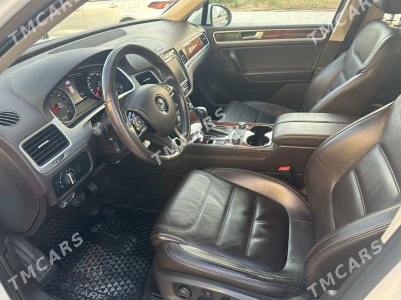 Volkswagen Touareg 2011 - 490 000 TMT - Ашхабад - img 3