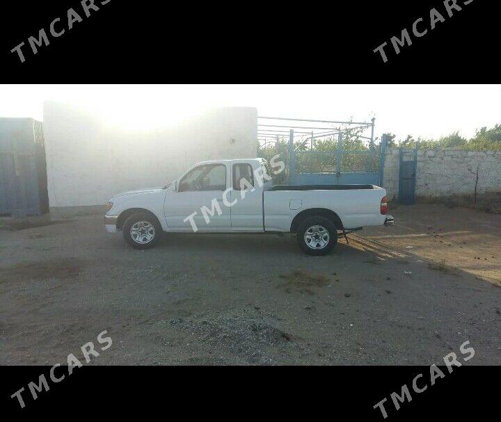 Toyota Tacoma 2002 - 90 000 TMT - Türkmenbaşy - img 2
