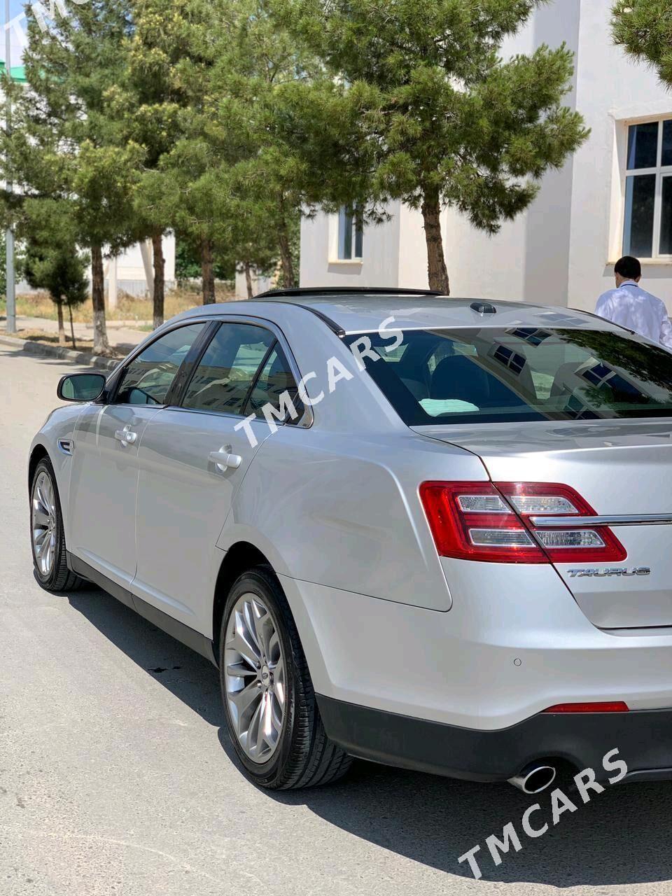 Ford Taurus 2017 - 280 000 TMT - Ашхабад - img 3