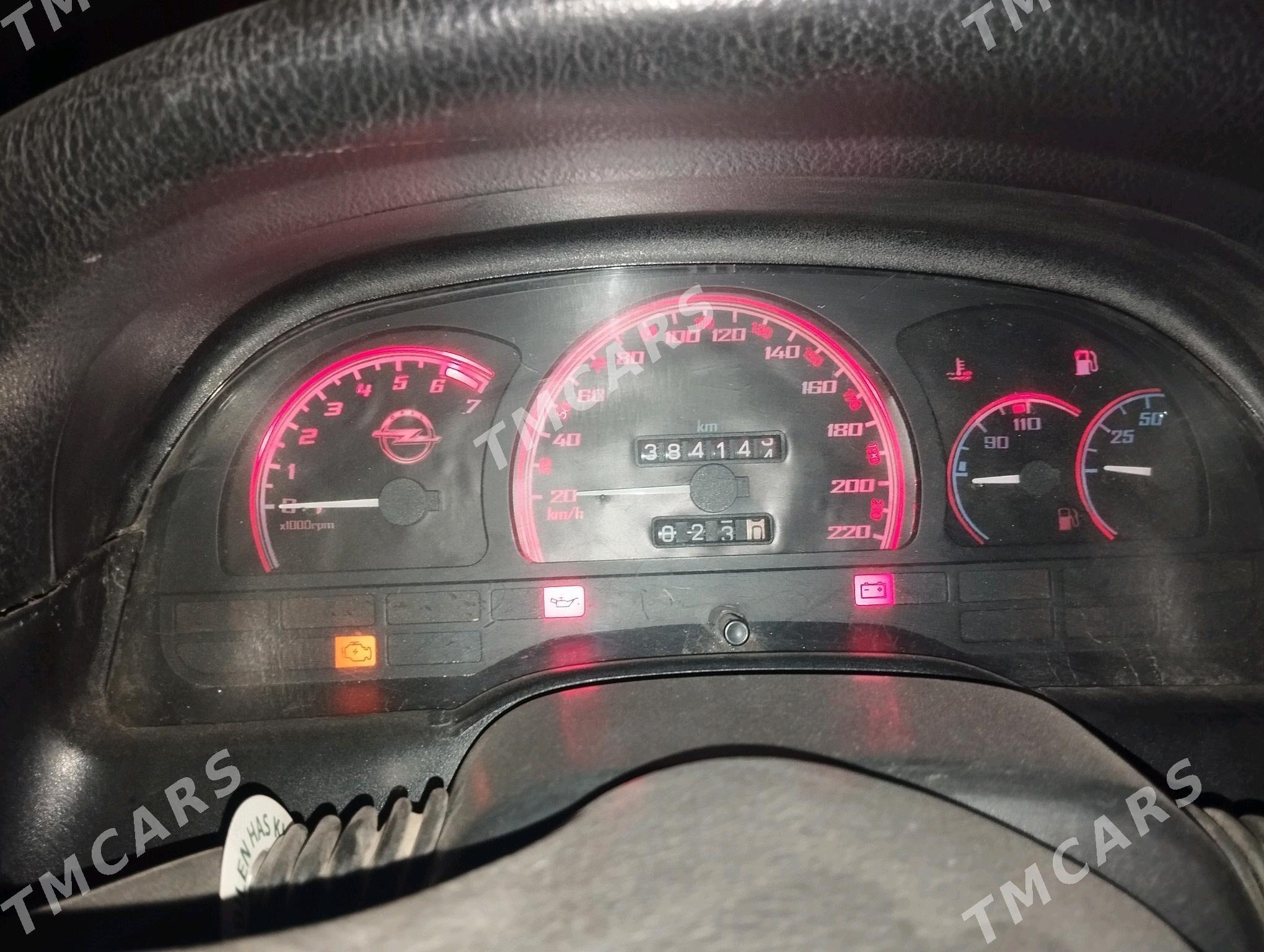 Opel Vectra 1991 - 28 000 TMT - Tejen - img 4