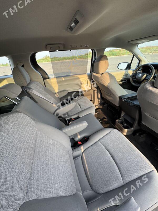Toyota Sienna 2022 - 540 000 TMT - Ашхабад - img 5