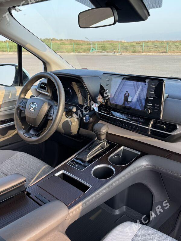 Toyota Sienna 2022 - 540 000 TMT - Ашхабад - img 6