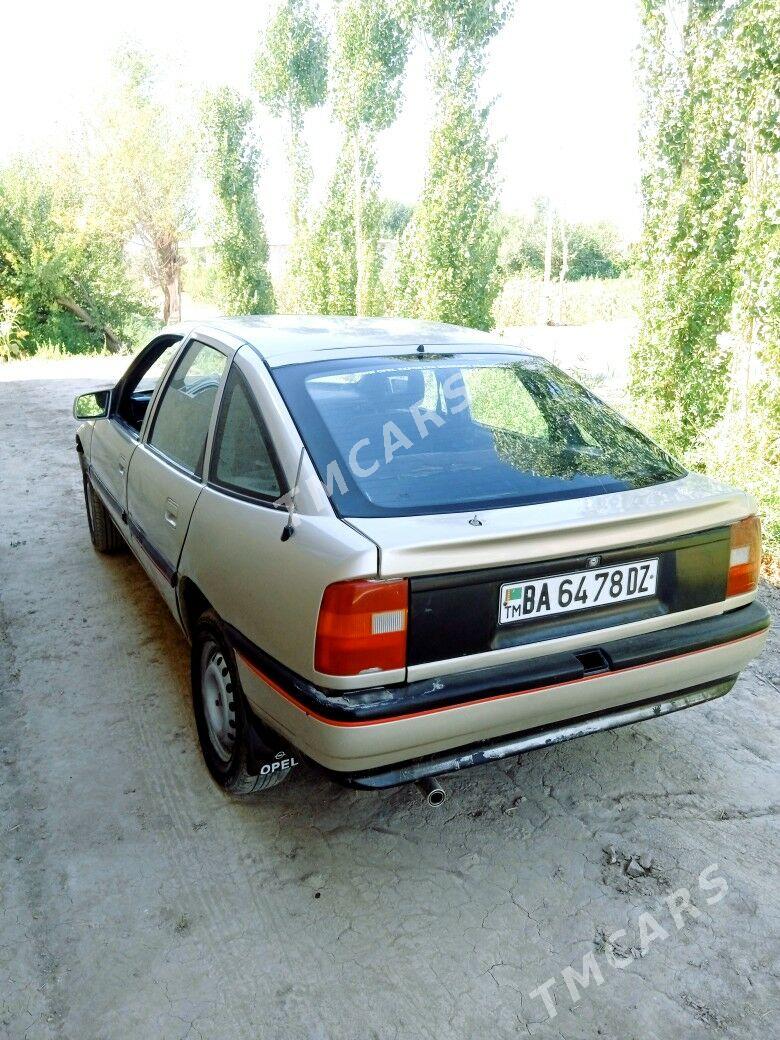 Opel Vectra 1991 - 20 000 TMT - Губадаг - img 3