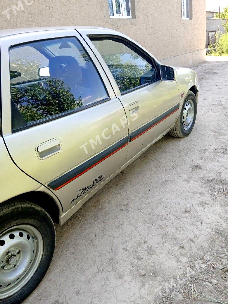 Opel Vectra 1991 - 20 000 TMT - Губадаг - img 7