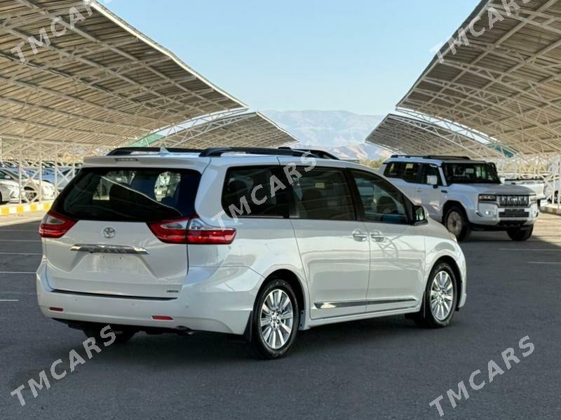 Toyota Sienna 2017 - 551 000 TMT - Aşgabat - img 5