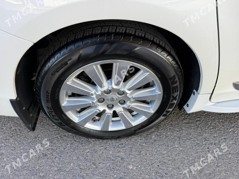 Toyota Sienna 2017 - 551 000 TMT - Aşgabat - img 4