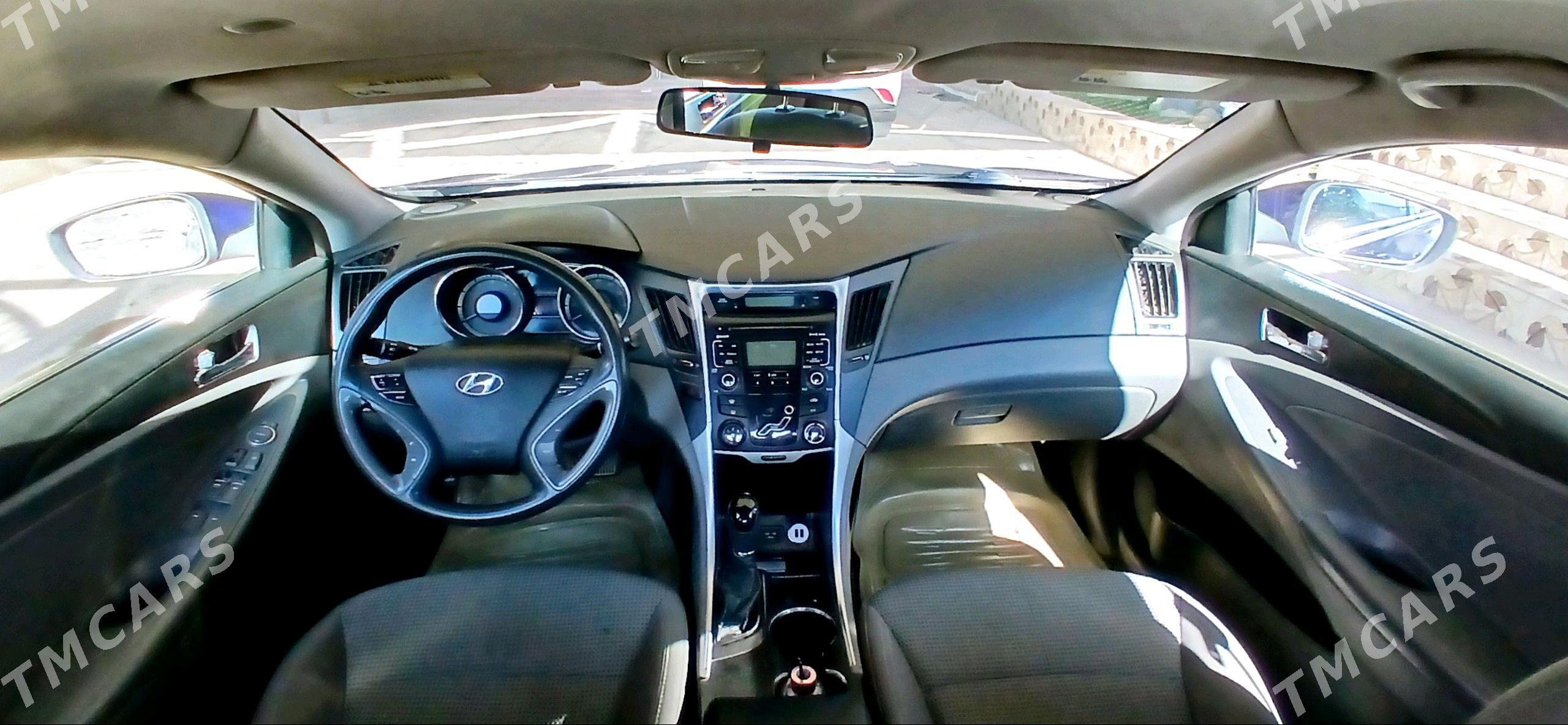 Hyundai Sonata 2011 - 130 000 TMT - Мары - img 7