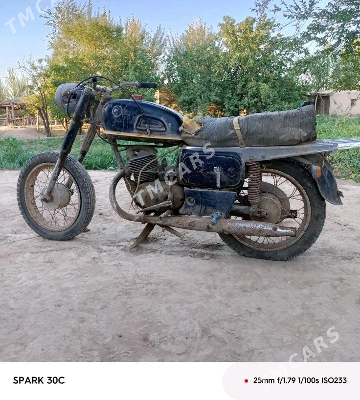 Fekon FK150-8G 1987 - 1 600 TMT - Гурбансолтан Едже - img 2