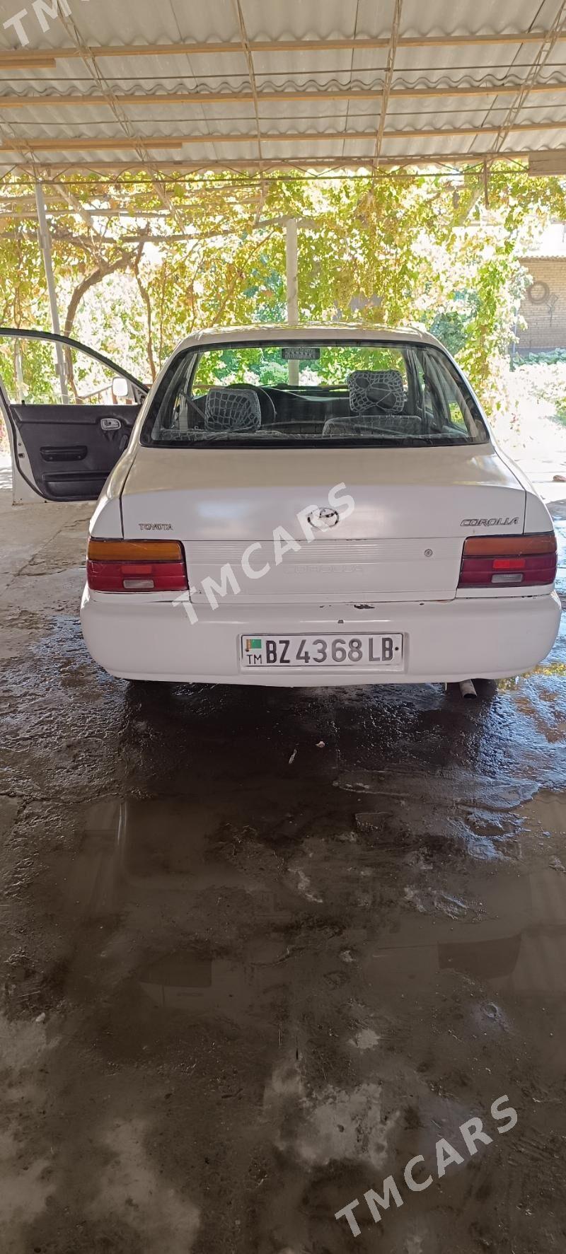 Toyota Corolla 1993 - 32 000 TMT - Garabekewül - img 2