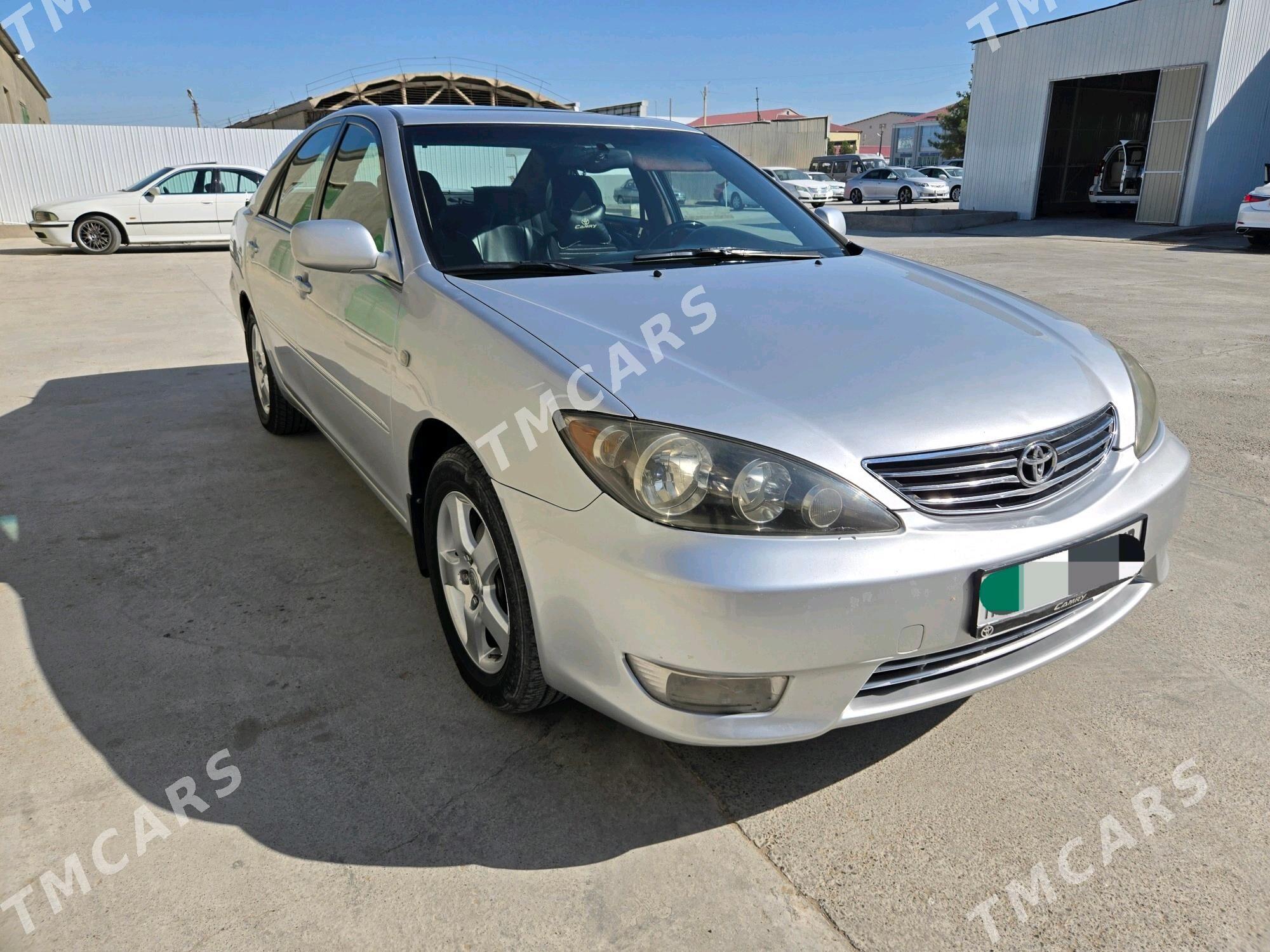 Toyota Camry 2004 - 190 000 TMT - Мары - img 4