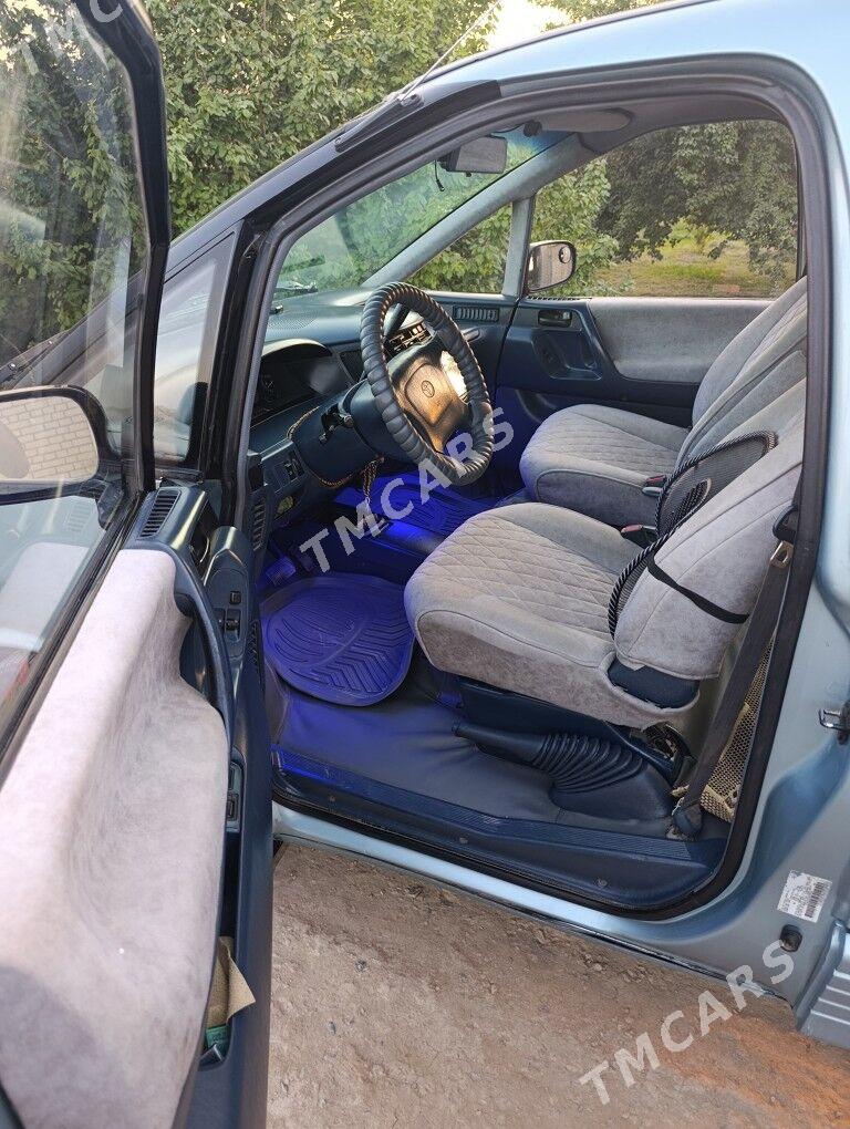 Toyota Previa 1992 - 100 000 TMT - Халач - img 2