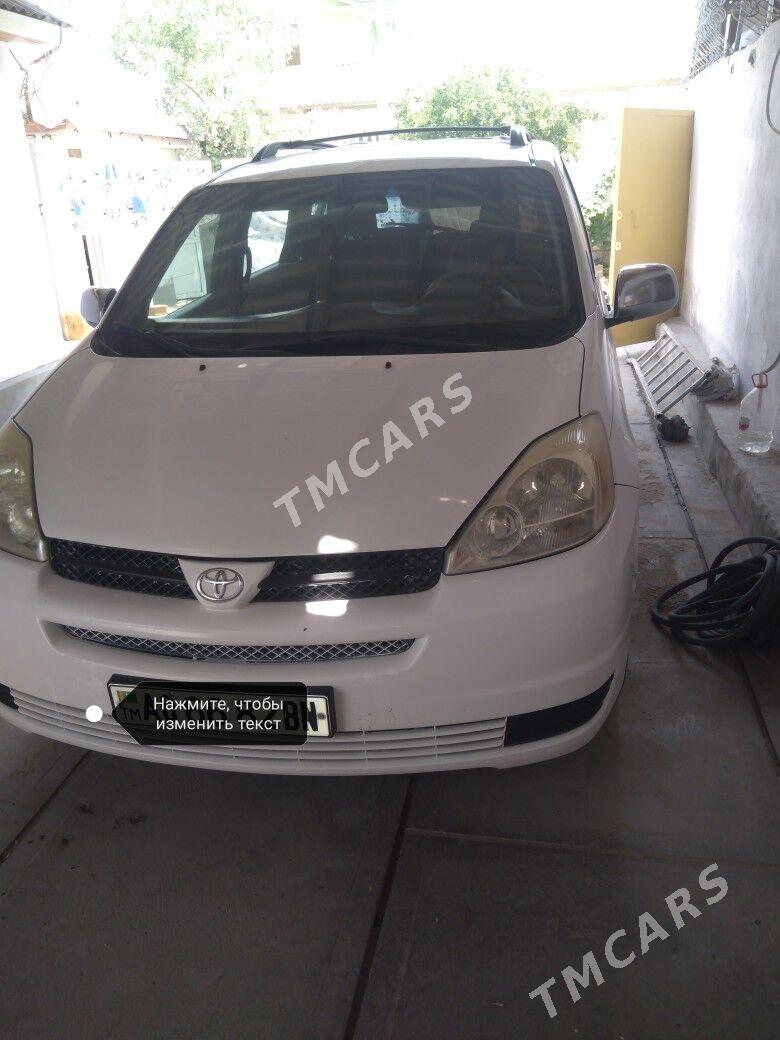Toyota Sienna 2004 - 220 000 TMT - Балканабат - img 2