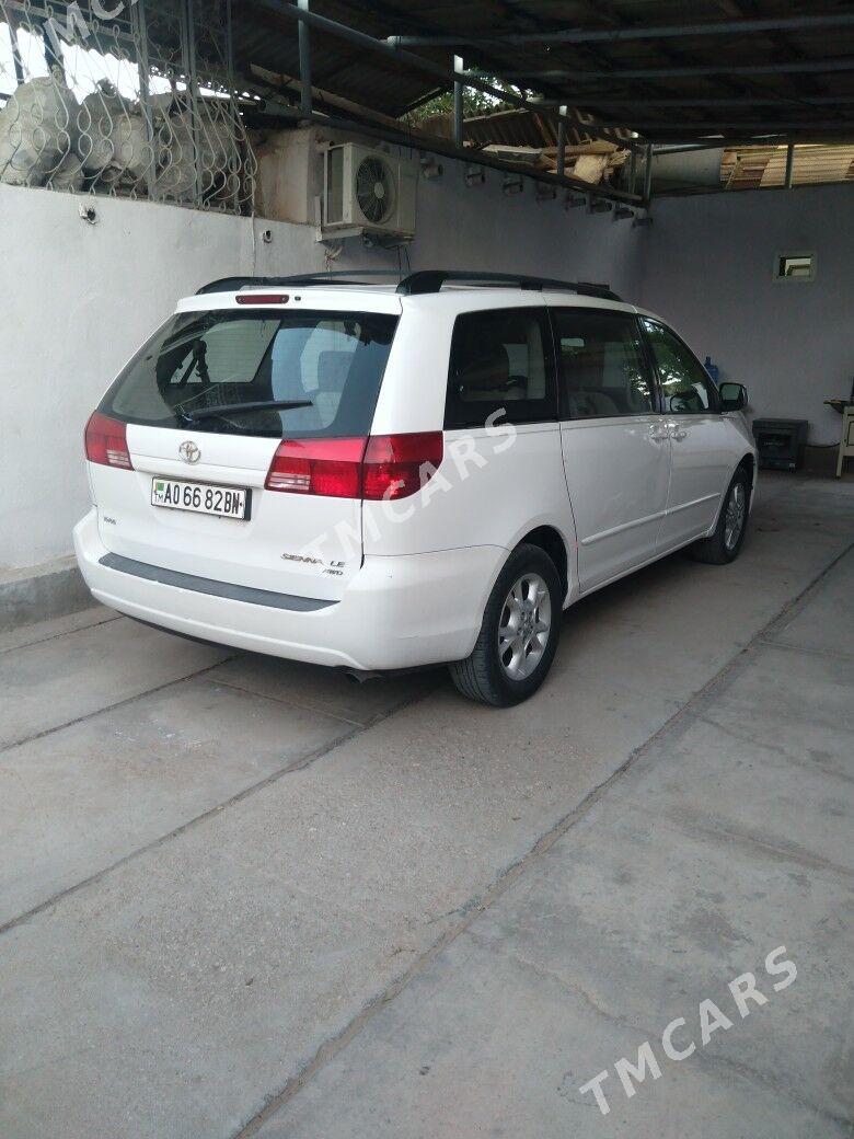 Toyota Sienna 2004 - 220 000 TMT - Балканабат - img 3