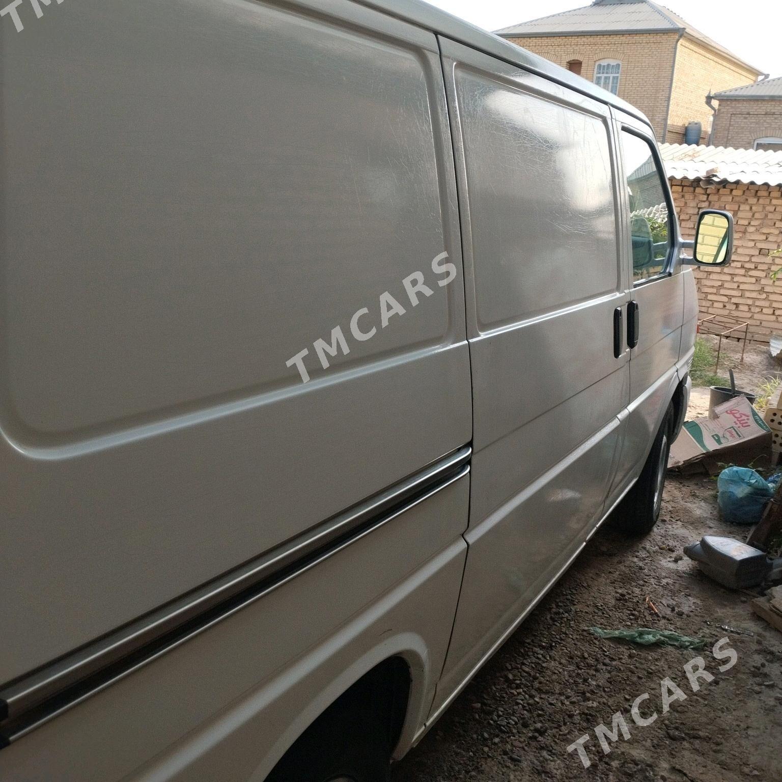 Volkswagen Transporter 2002 - 65 000 TMT - Mary - img 2