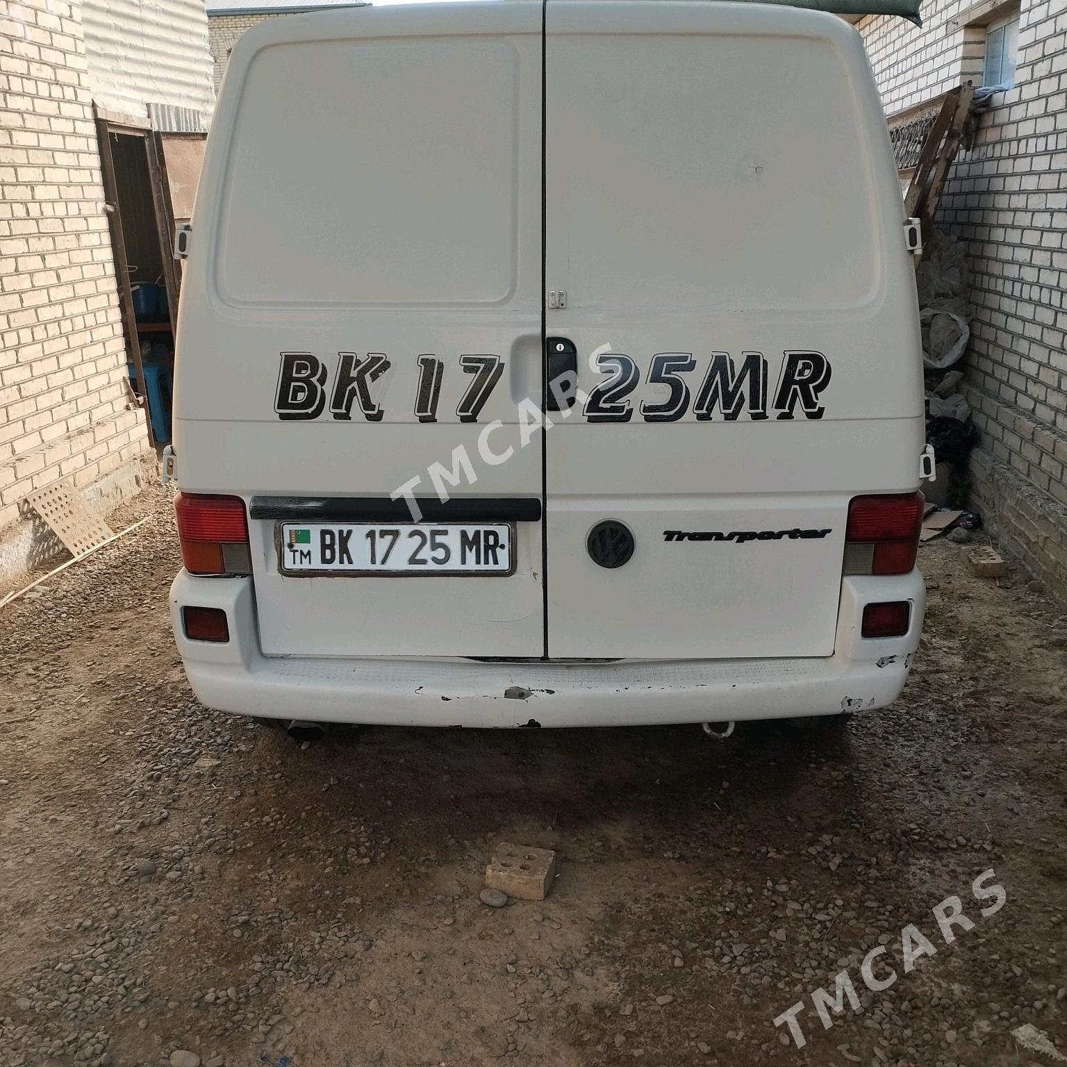 Volkswagen Transporter 2002 - 65 000 TMT - Mary - img 3