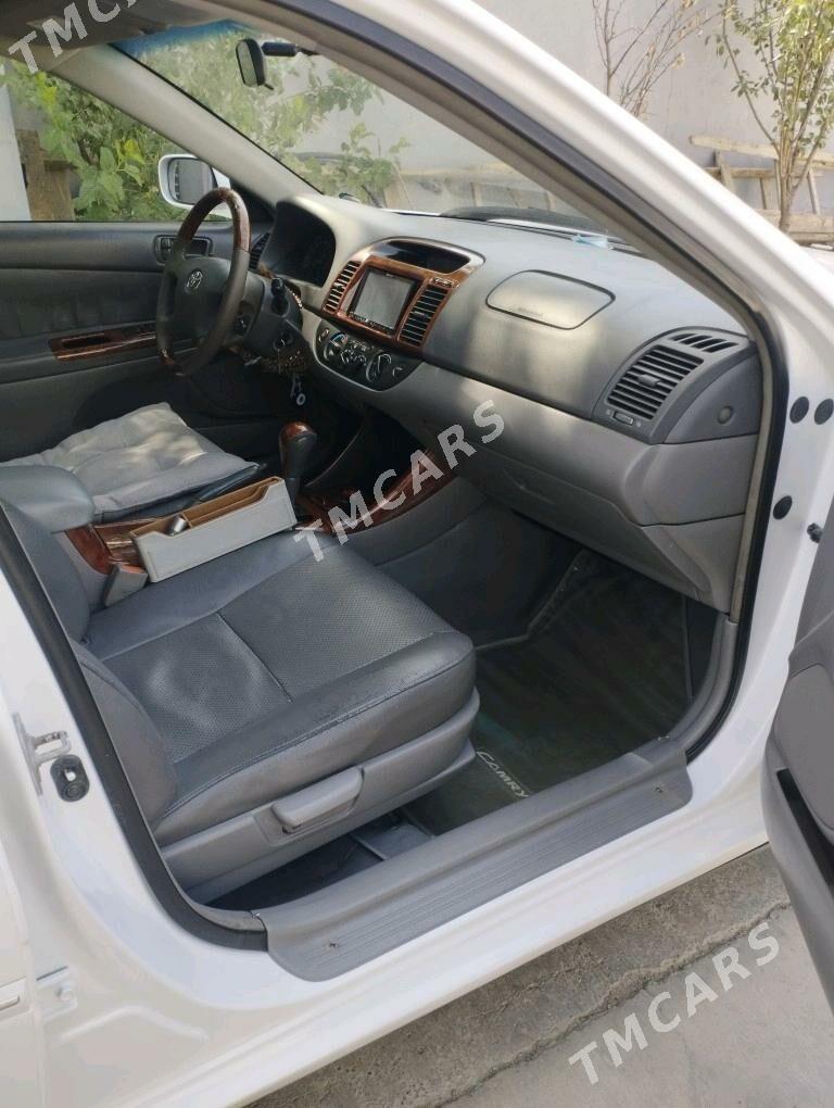 Toyota Camry 2004 - 160 000 TMT - Ýalkym - img 5