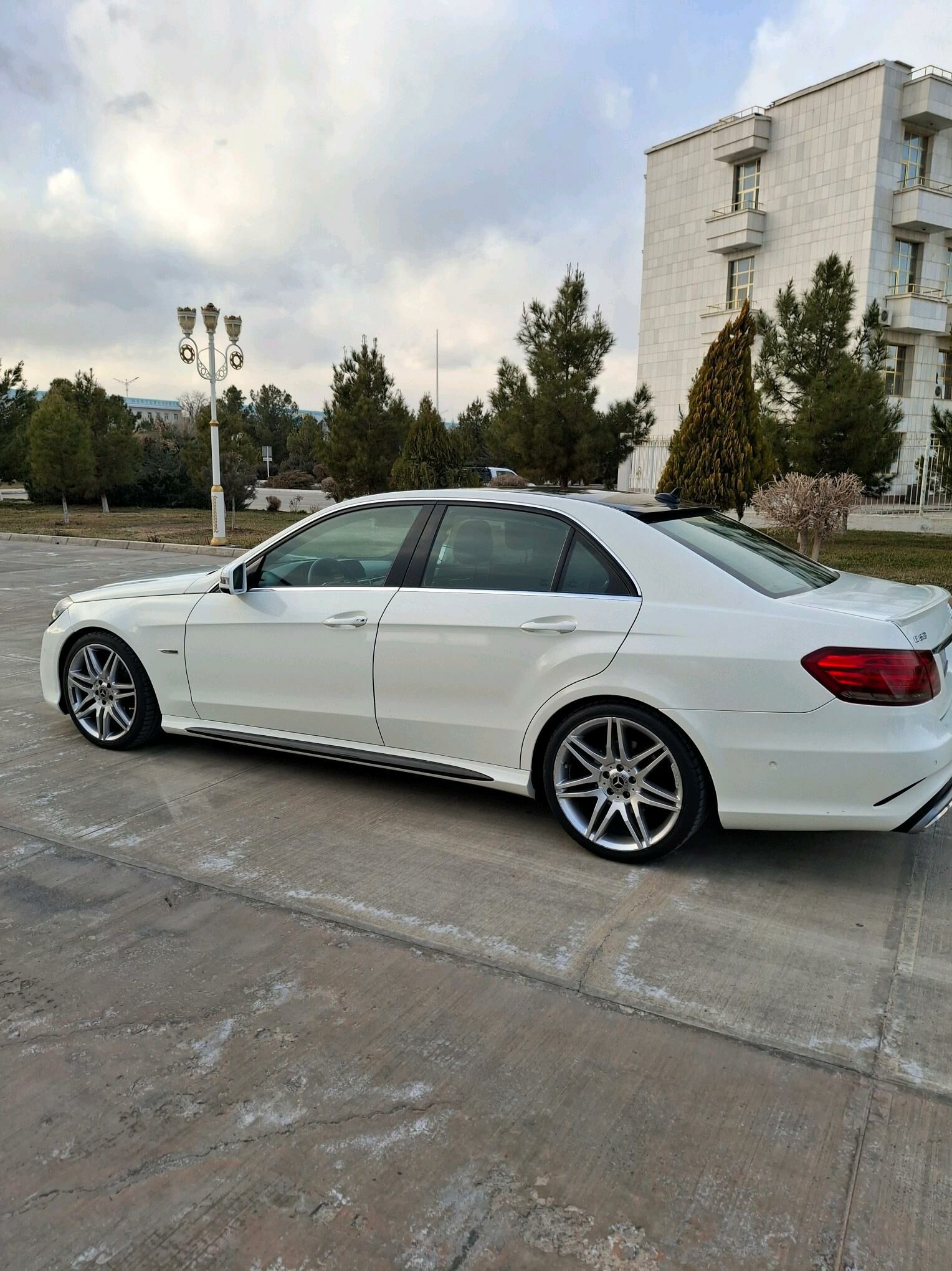 Mercedes-Benz E350 2010 - 300 000 TMT - Туркменабат - img 3
