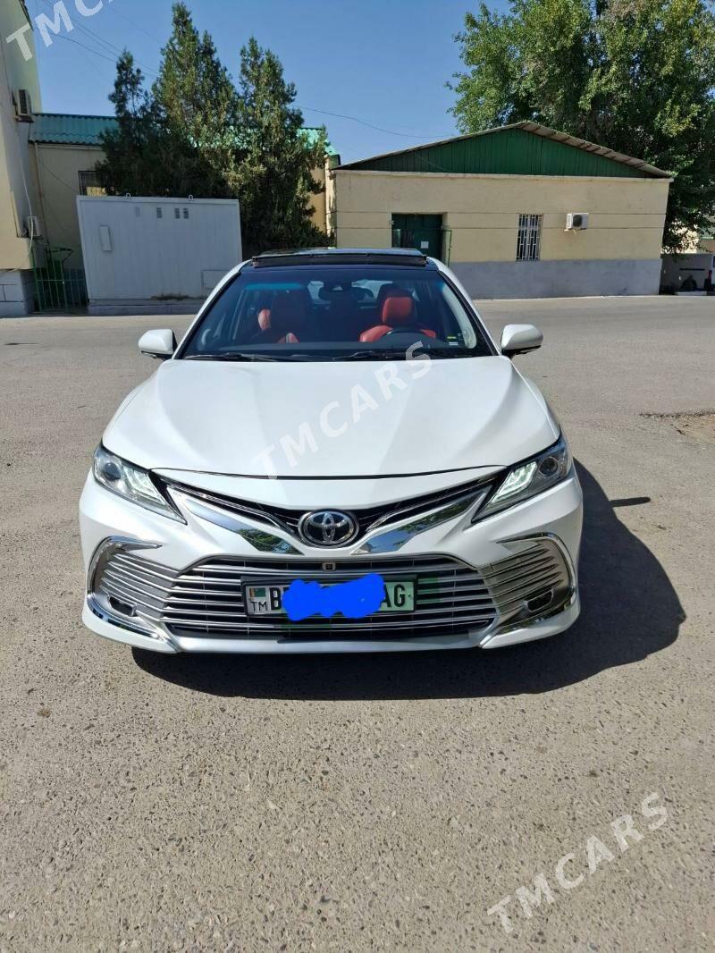 Toyota Camry 2019 - 320 000 TMT - 4 mkr - img 7