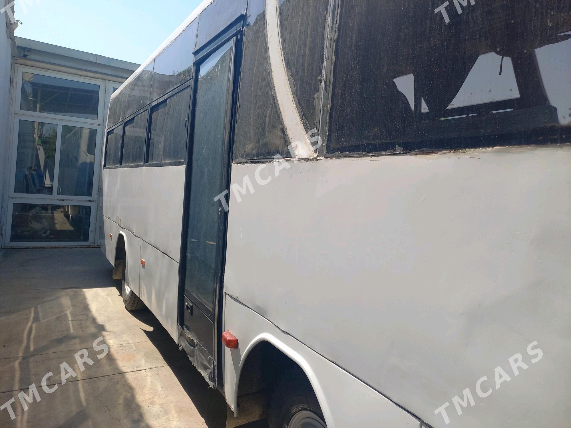 Mitsubishi Fuso Rosa 2003 - 145 000 TMT - Чоганлы - img 4