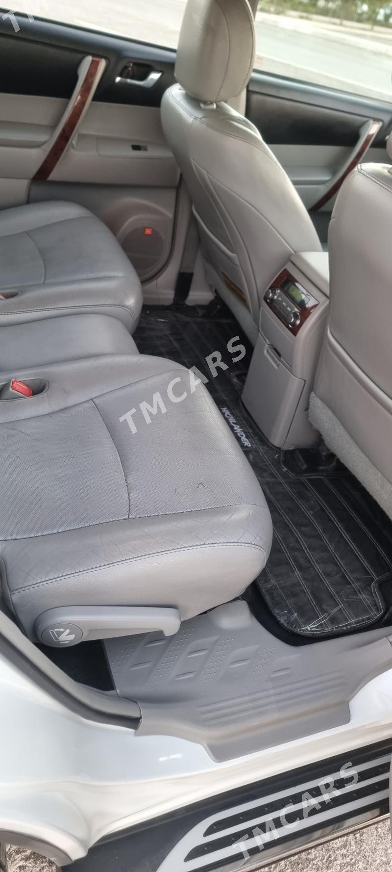 Toyota Highlander 2011 - 312 000 TMT - Aşgabat - img 7