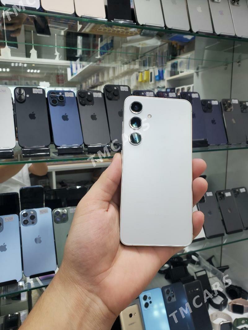 Samsung s24 8/256gb - Торговый центр "15 лет Независимости" - img 4