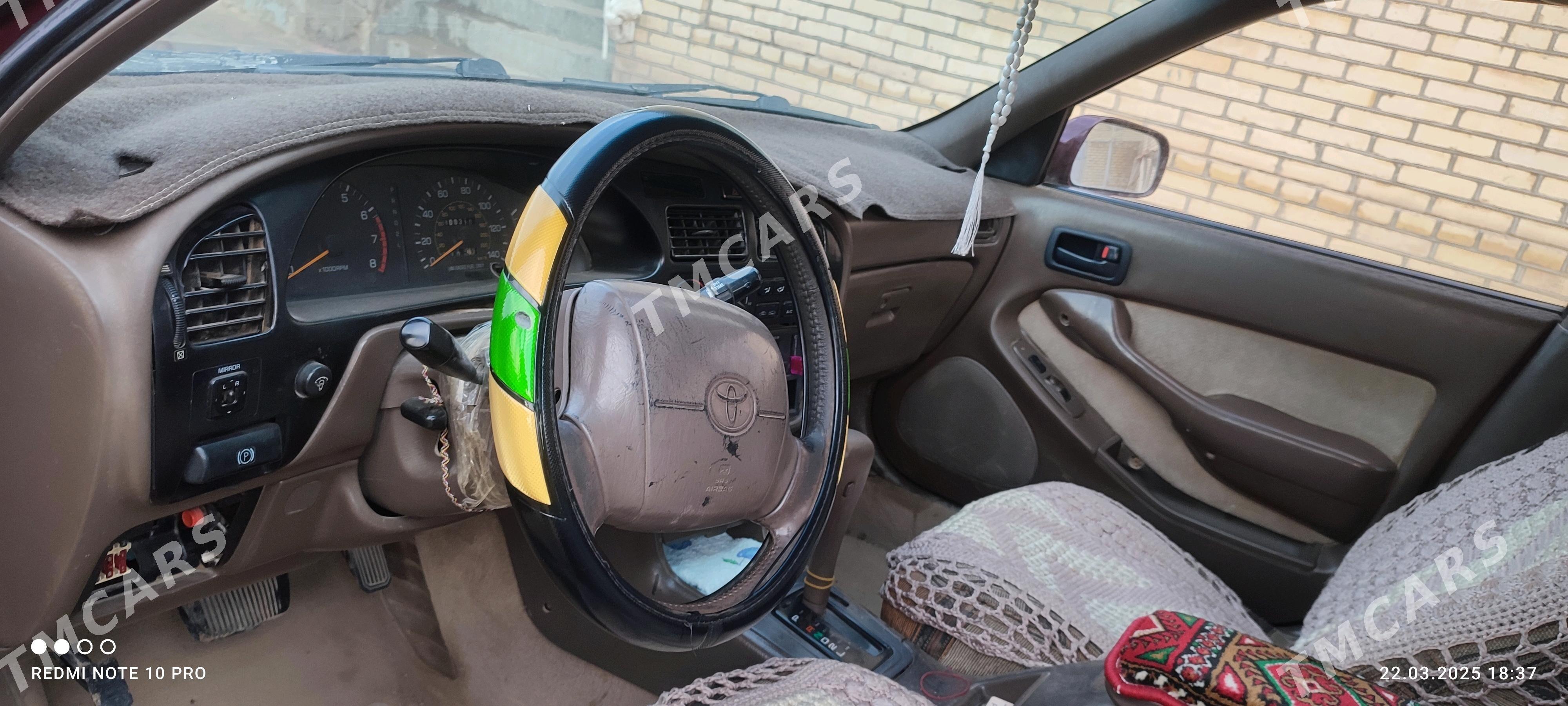 Toyota Camry 1993 - 58 000 TMT - Мары - img 3
