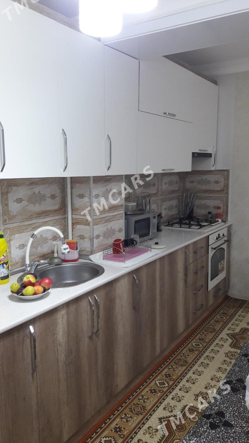 5 mkr 3/2 et 4 kom Ipoteka Obm - 5 мкр - img 4
