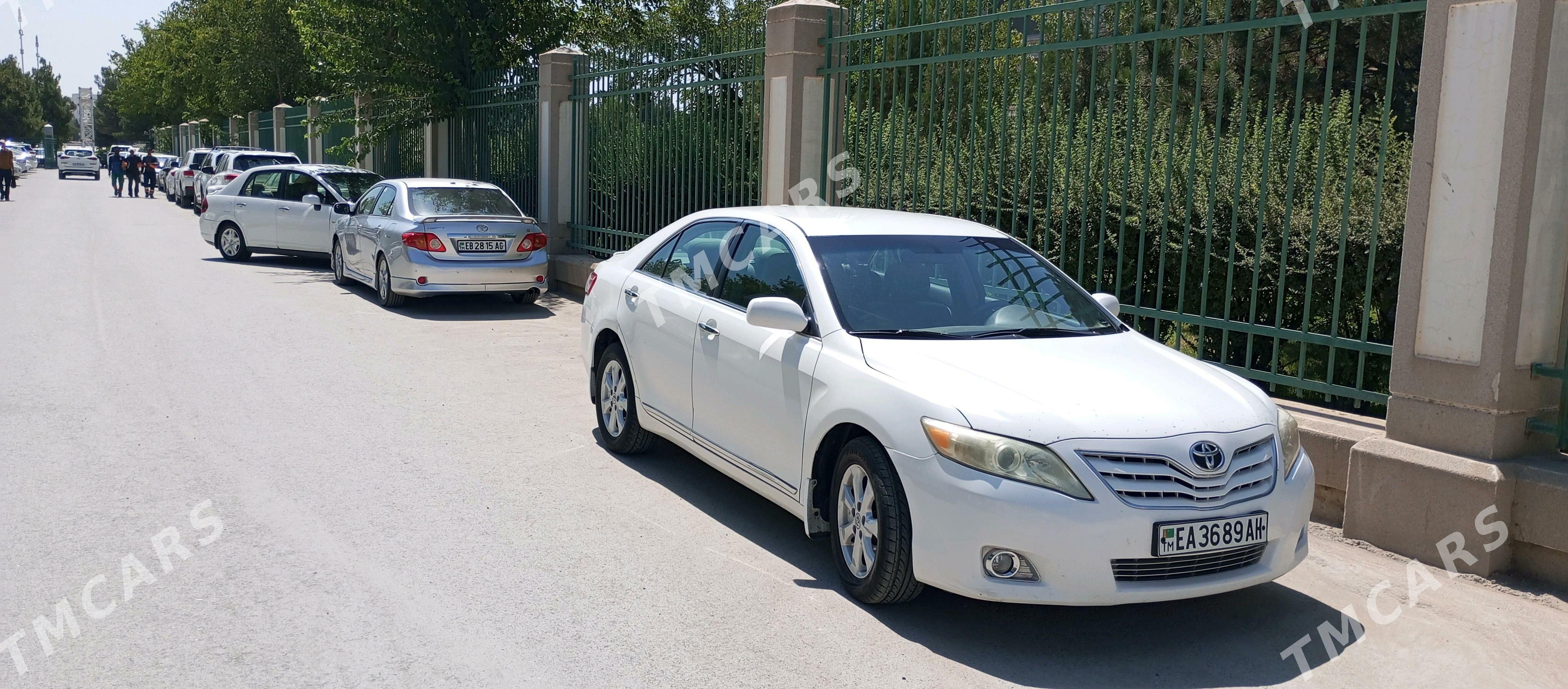 Toyota Camry 2010 - 205 000 TMT - Bäherden - img 4
