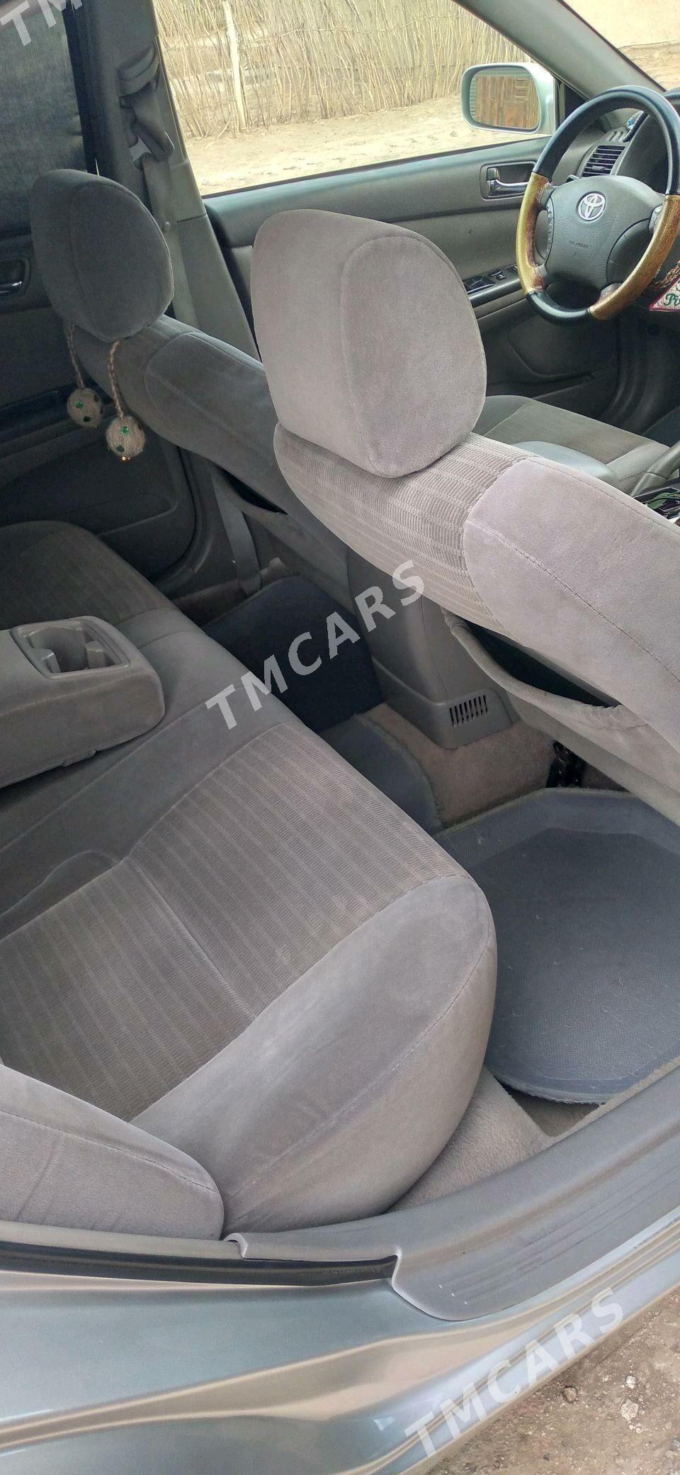 Toyota Camry 2005 - 180 000 TMT - етр. Туркменбаши - img 8