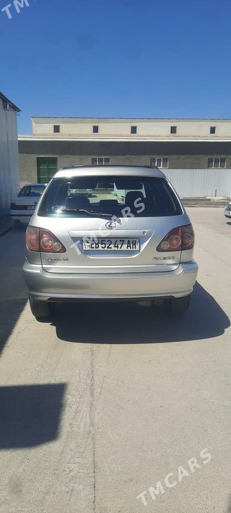 Lexus RX 300 2000 - 210 000 TMT - Mary - img 2