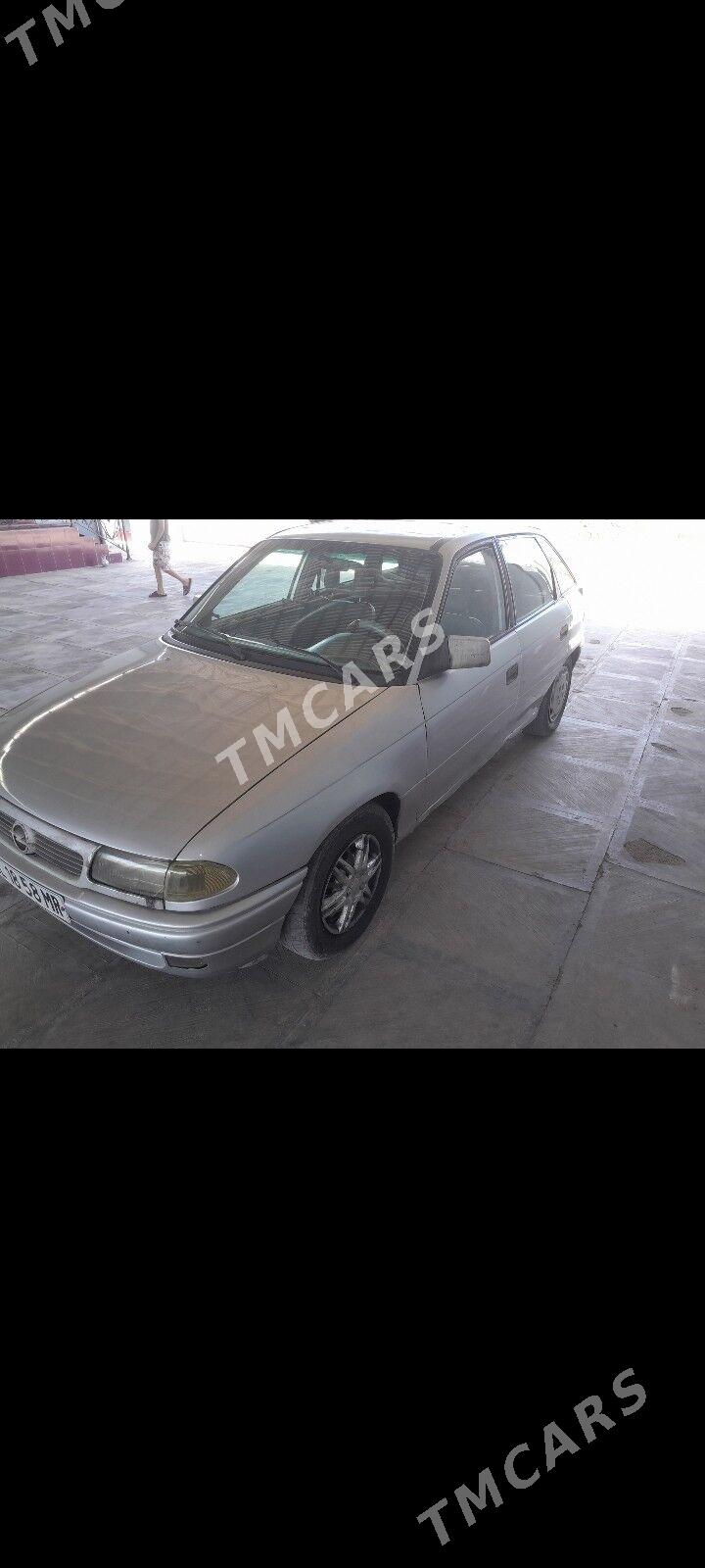 Opel Astra 1992 - 19 000 TMT - Мары - img 2