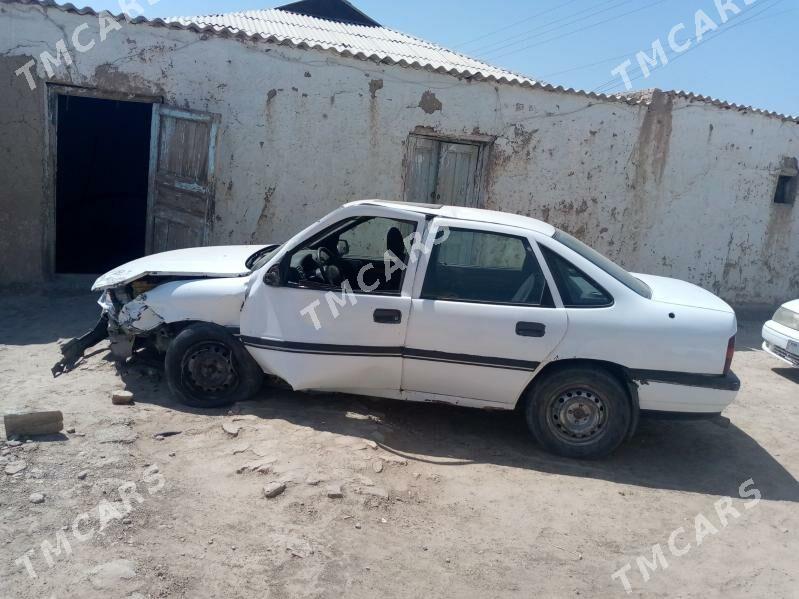 Opel Vectra 1992 - 12 000 TMT - Baýramaly - img 3